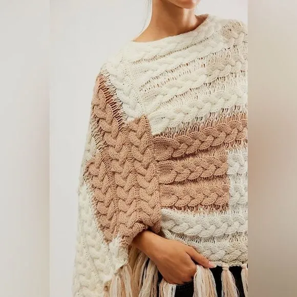 New Free People Revelry Cable Knit Fringe Poncho Pink and White