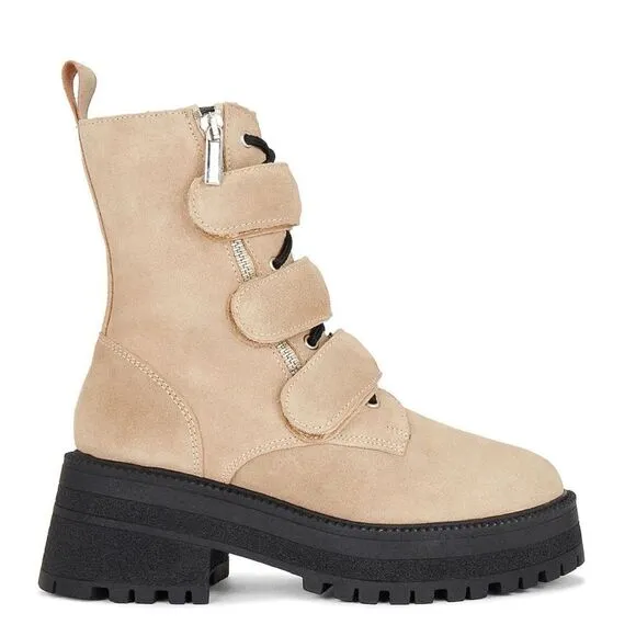 New Free People Emmett Lace up boots in latte suede size 9,5Retail $268