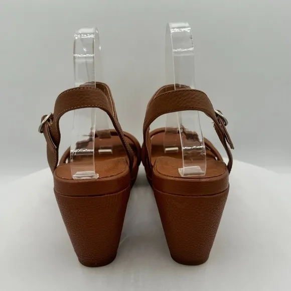 NEW GENTLE SOULS Viki Wedge Women Sandals  Size 9  Color Luggage  MSRP $179