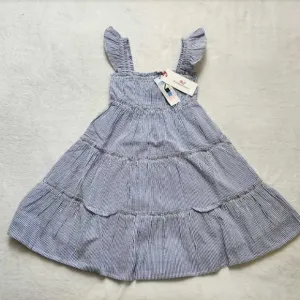 New girl's XS  Vineyard Vines Kentucky Derby tiered blue stripe ruffle dress