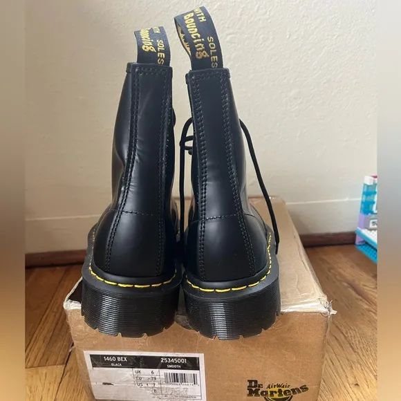 NEW in Box! | Dr. Martens 1460 Bex Smooth Leather Lace-Up Boots
