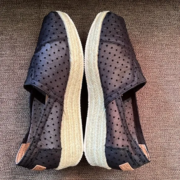 New Joy &amp; Mario Polka Dot Mesh Espadrille Size 6.5W in Black