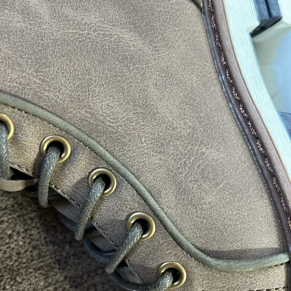 New Kenneth Cole - Andy Lace Up Boots Little Boys Size 12 in Tan