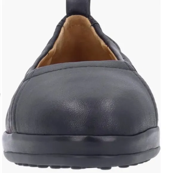 NEW L'AMOUR DES PIEDS Leather Zaliyah Comfort Flats black for women 252