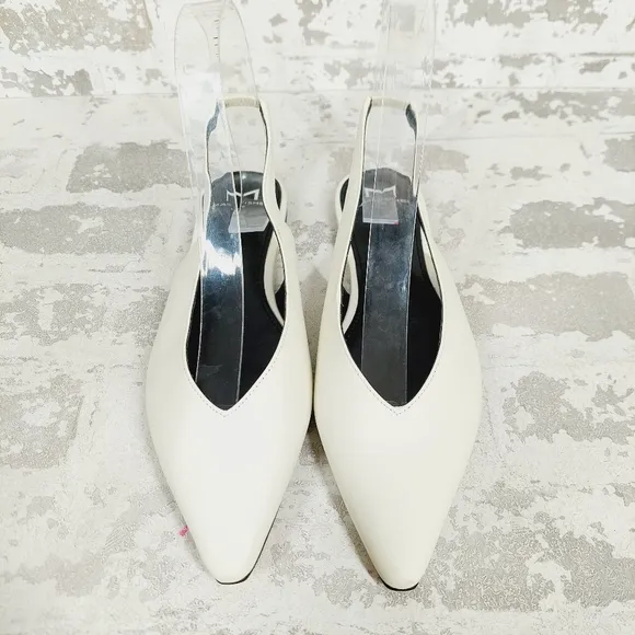 NEW Marc Fisher Ivory White Pointed Toe Flat Slingback Shoes K252