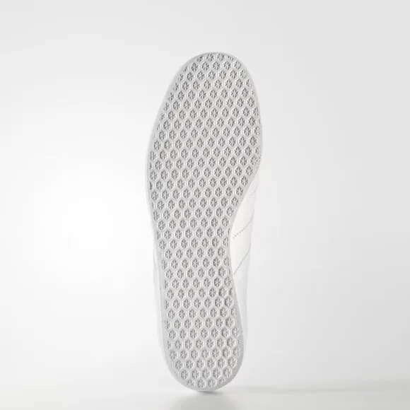 [NEW] Men's adidas Gazelle Shoes White BB5498