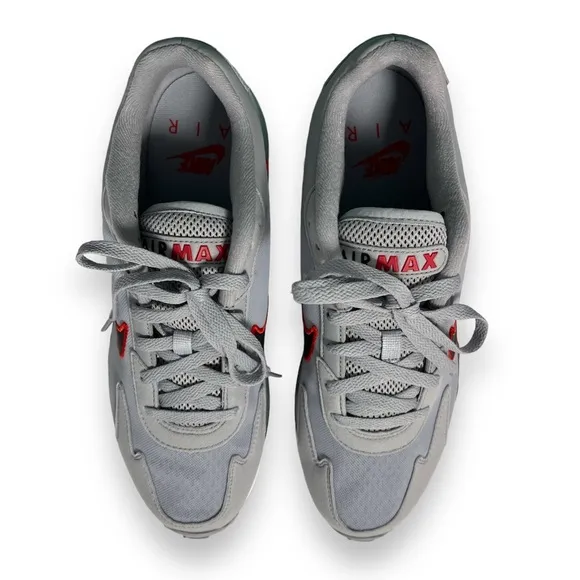 New Nike Air Max Solo Mens US 9.5 Lifestyle Shoes DX3666 004