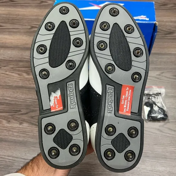 NEW Reebok White &amp; Black Saddle Oxford Golf Shoes 9 M