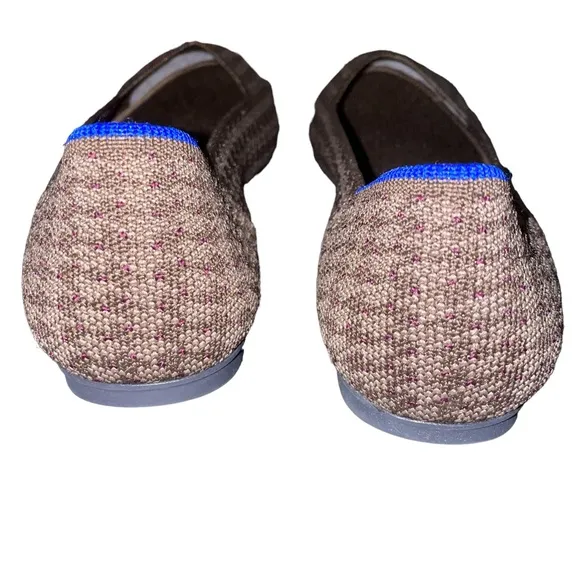 New Rothy's Brown Houndtooth Limited Edition Round Toe Flats