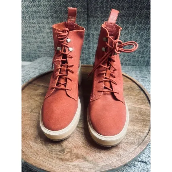 NEW Sorel Hi-Line Waterproof Leather Chelsea Lace up Combat Lug Boots Women's 8