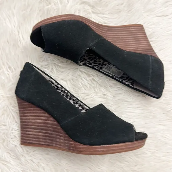 NEW TOMS Michelle Black Brown peep toe wedges sandals women size 6