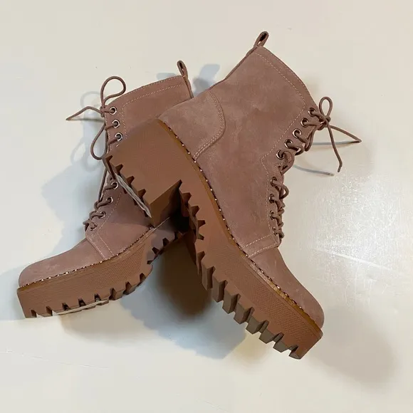 NEW Vince Camuto Mecale Combat Boots