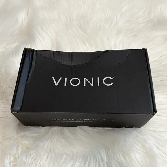 NEW Vionic Amorie Black Wavy Leather Slip On Ballet Flats Womens 7.5