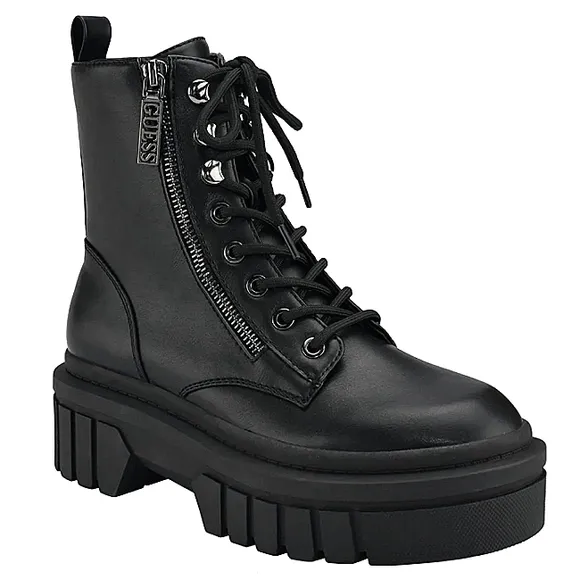 New w/o Box Guess Ferina Vegan Leather Lug Sole Lace-Up Combat Boots. size 10