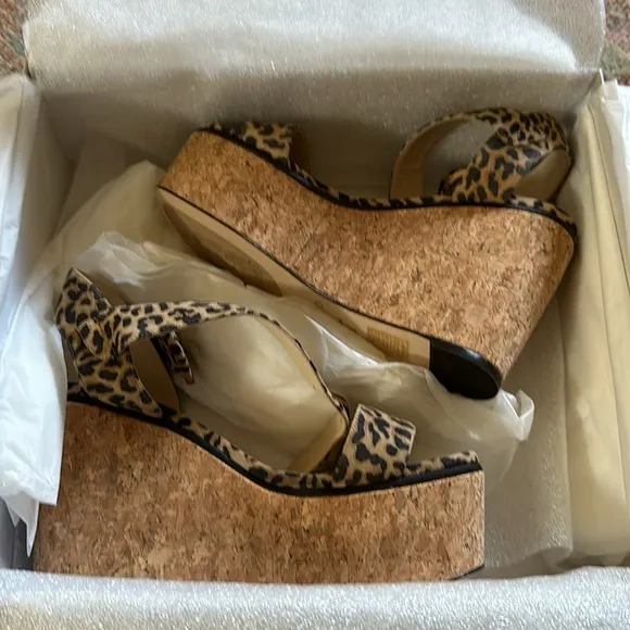 NEW!JIMMY CHOO Size 7.5 (EU 38)Abigail Leopard-Print Leather Cork Wedge Sandals