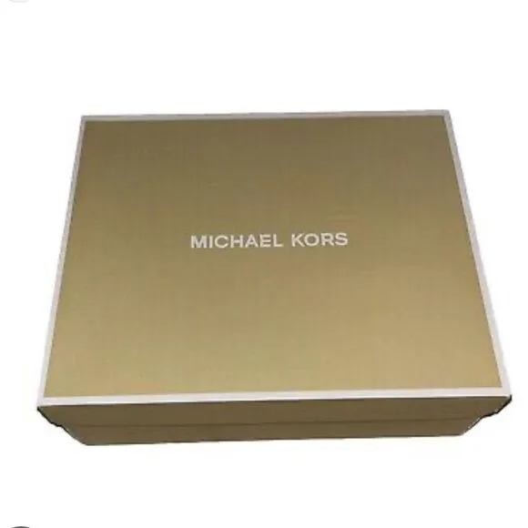 🌟NEW🌟Michael Kors🌟Corey Logo Combat Booties