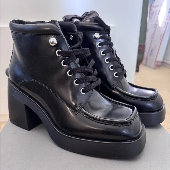 NEW☄️Vagabond Shoemakers Brooke Lace-Up Square Toe Ankle Boot, Black Size 8