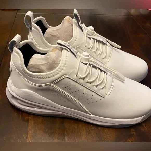 New w/o box Clove Classic White Shoes