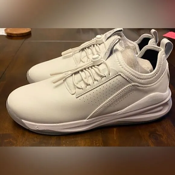 New w/o box Clove Classic White Shoes