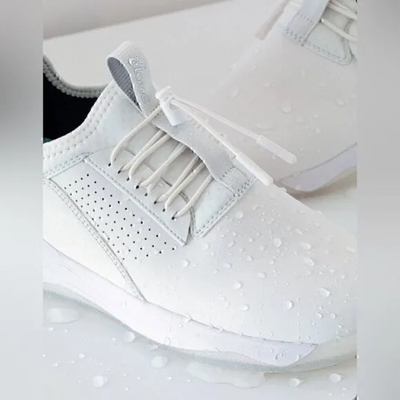New w/o box Clove Classic White Shoes