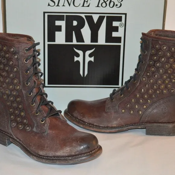 NIB 358.00 FRYE JENNA DISC LACE UP DISTRESSED LEATHER BOOTS