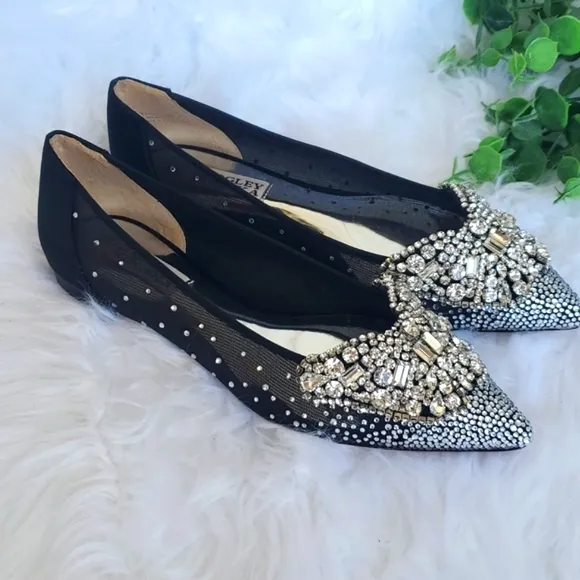 NIB Badgley Mischka Quinn Satin Butterfly Toe/ Embellished Dress Flats, Size 6