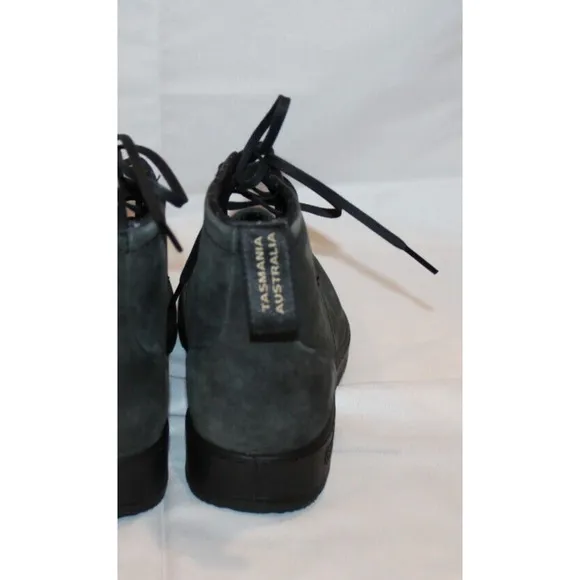 NIB Blundstone Women's Style 1935 Lace Up‎ Boot Rustic Black Sz 6.5