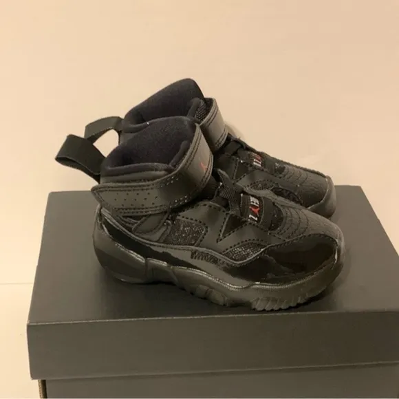 NIB. JORDAN Jumpman Two Trey Toddler Shoes