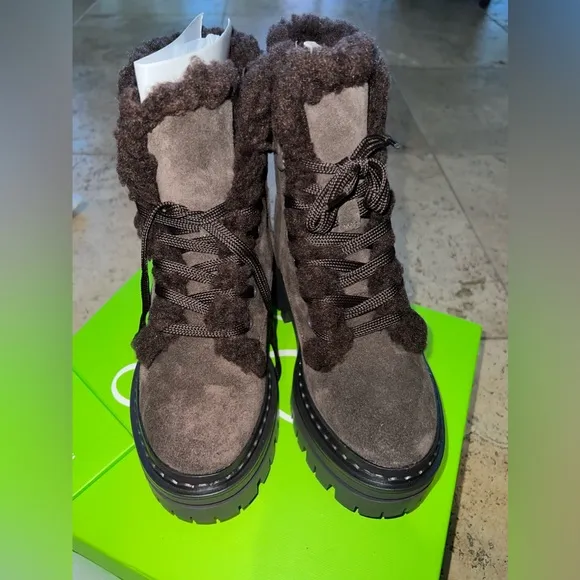 NIB- Sam Edelman Kyler suede mocha boots