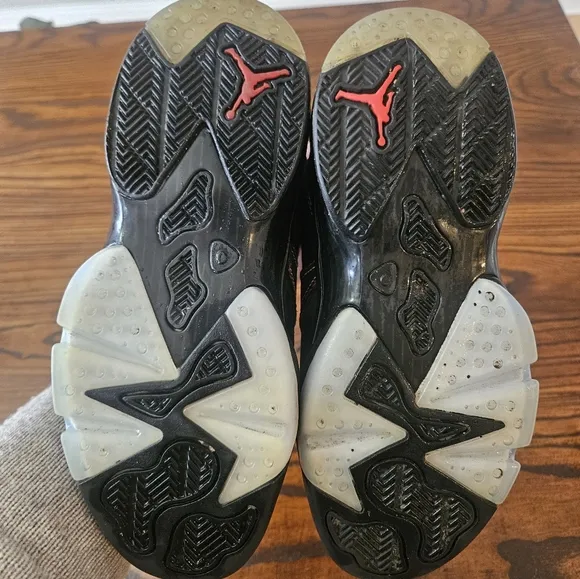 Nike Air Jordan basketball shoes boys 4
