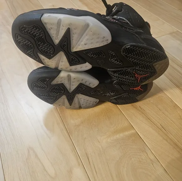 Nike Air Jordan basketball shoes boys 4