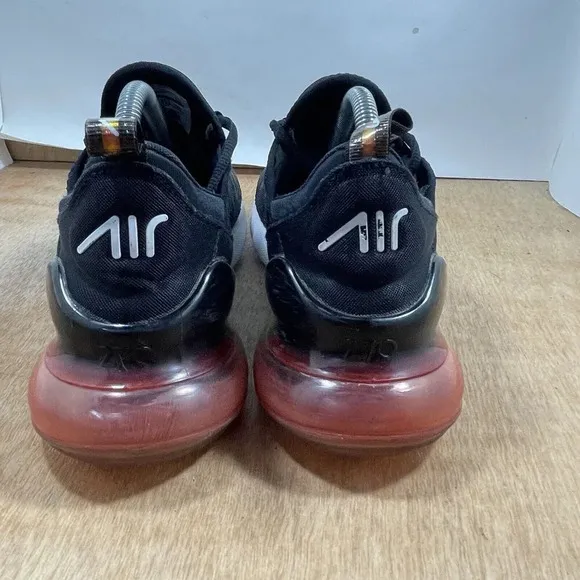 Nike Air Max 270 Men Size 9 'Ember Glow' Black Sneaker AQ9164-003