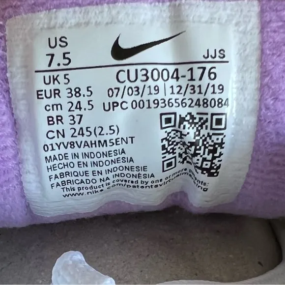 NIKE Air Max 90 Recraft Chinese New Year Unisex Shoe Size 7.5 or 6 #B1189