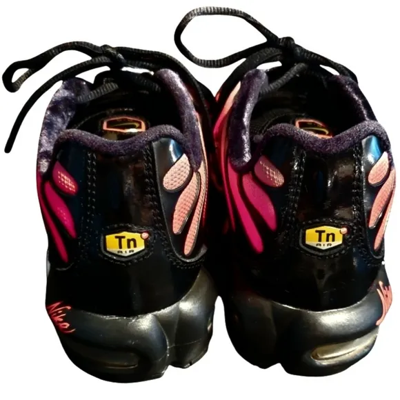 Nike Air Max Plus Sisterhood Purple Pulse Metalic Gold Size 9½