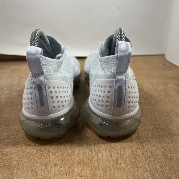 Nike Air Vapormax Flyknit 2 Women Size 8.5 White Vast Grey Running 942843-105