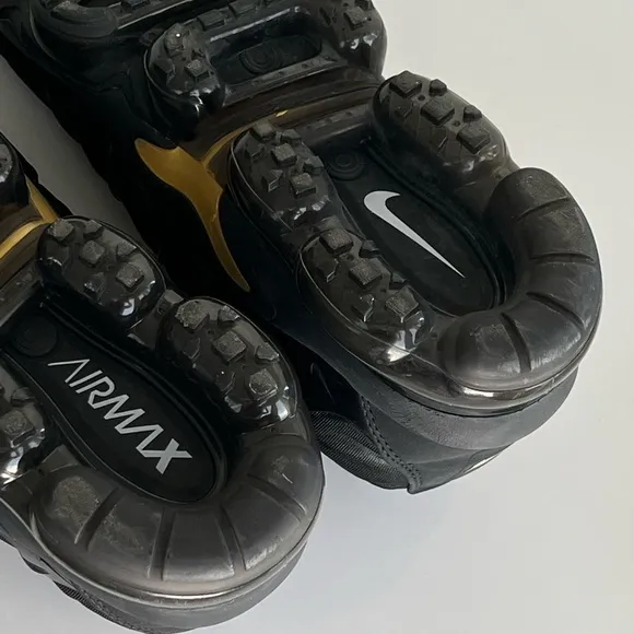 Nike Air Vapormax Plus Sneakers Metallic Gold Black Streetwear Shoes Size 11