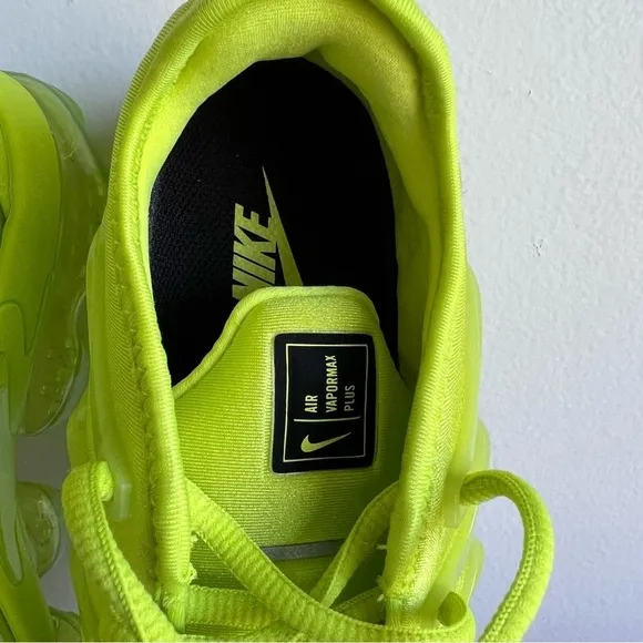 Nike Air VaporMax Plus Tennis Ball Yellow Women's Shoe Size 7.5