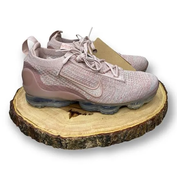 Nike Air VaporMax 2021 Flyknit Pink Oxford Shoes DJ9975-600 Womens size 6 New