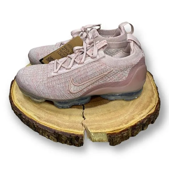 Nike Air VaporMax 2021 Flyknit Pink Oxford Shoes DJ9975-600 Womens size 6 New