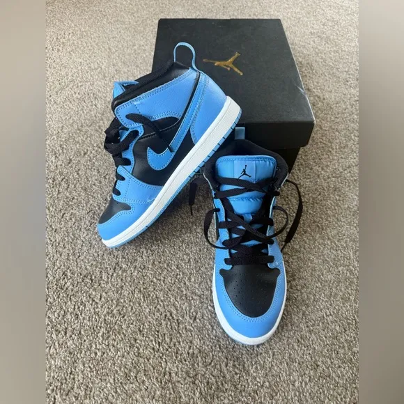 Nike Boys Air Jordan 1 Mid DQ8424-401 Blue Basketball Shoes Sneakers Size 2.5Y