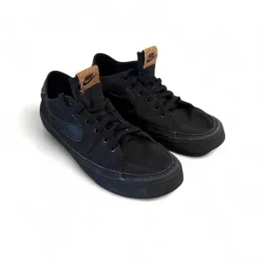 NIKE Court Legacy Canvas Men 9 Low Top Classic Sneaker Shoe Black