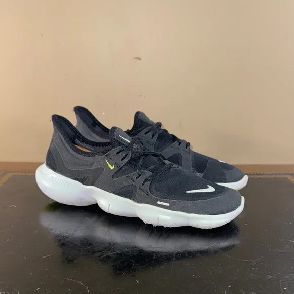 Nike Free RN 5.0 Black Volt White AQ1316-003 Women’s Size 9