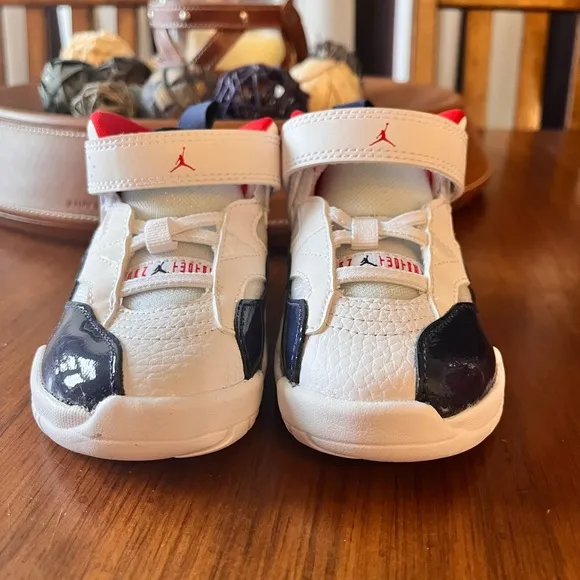 Nike Jordan Jumpman Two Trey DQ8433 102 shoes sneakers boys girl Toddlers Size 6