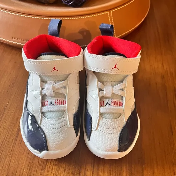 Nike Jordan Jumpman Two Trey DQ8433 102 shoes sneakers boys girl Toddlers Size 6