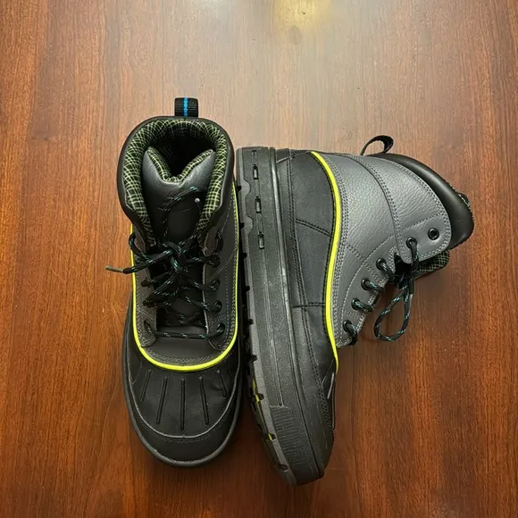 Nike Kids ACG Woodside‎ 2 High Duck Boot Sneakers