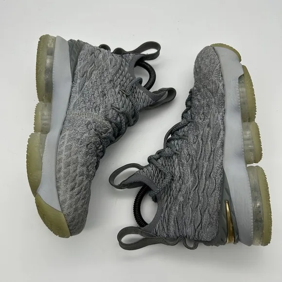 Nike LeBron 15 Shoes Unisex Sz 4Y Gray 922811-005 Basketball Flyknit 2017