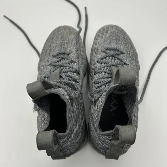 Nike LeBron 15 Shoes Unisex Sz 4Y Gray 922811-005 Basketball Flyknit 2017
