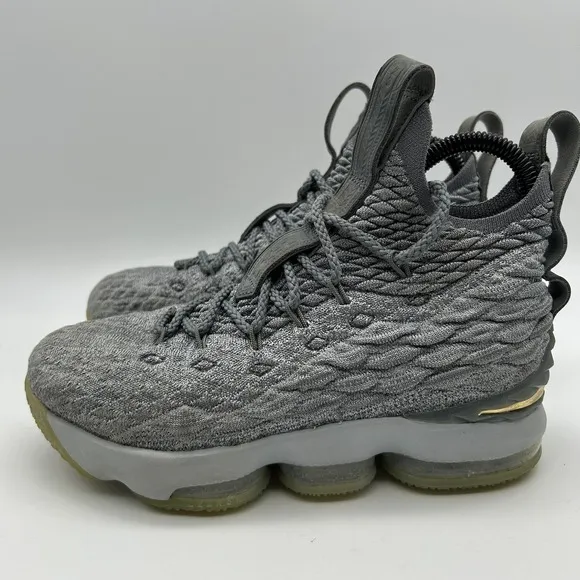 Nike LeBron 15 Shoes Unisex Sz 4Y Gray 922811-005 Basketball Flyknit 2017