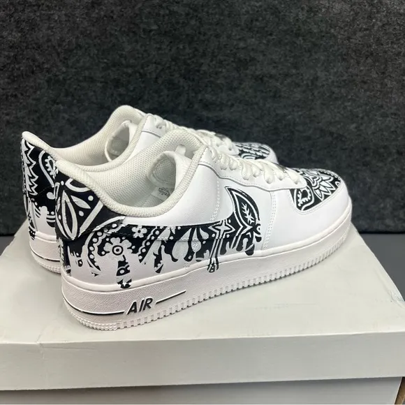 Nike Men’s Air Force 1 Custom “Bandana Drip” Shoes Size 9.5