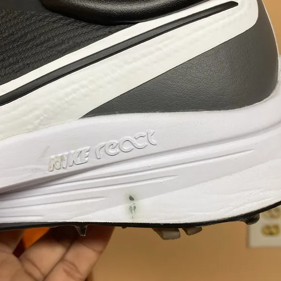 Nike React Air Zoom Infinity Tour NEXT% Spikeless Golf Shoes “Black Gray White”